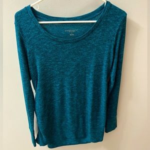 Liz Lange Maternity Long Sleeve Shirts